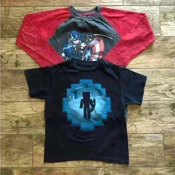 Lot of 2 boy t-shirts: minecraft and captain america - Picture 1 of 5